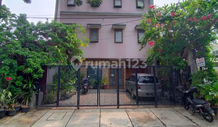 Rumah + Kost2an Exclusive Tanah Abang Lokasi Startegis