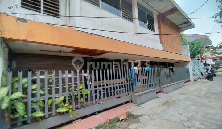 Ruko Pusat Kota Jakarta dengan Harga PBB di Hayam Wuruk
