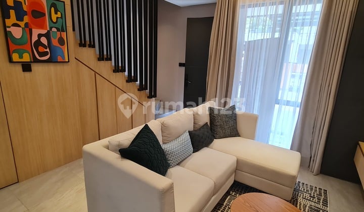 Rumah Minimalis Siap Huni Lokasi Strategis Di Taman Aries