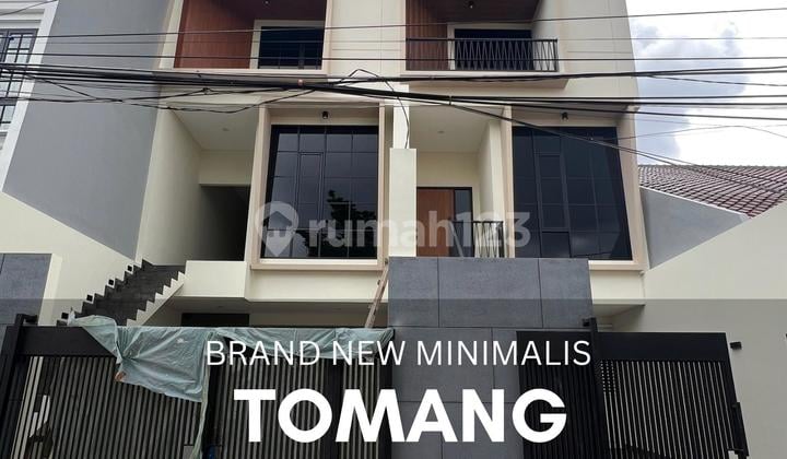 Rumah Minimalis Siap Huni Bebas Banjir Lokasi Strategis di Tomang