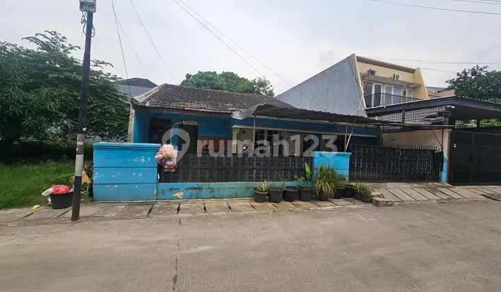 Rumah Hitung Tanah Hadap Barat