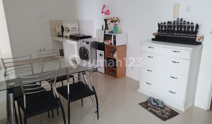 Apartemen Season City Latumenten Semi Furnished