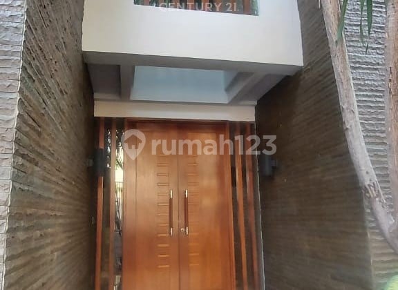 Disewakan Rumah Permata Hijau Jakarta Selatan