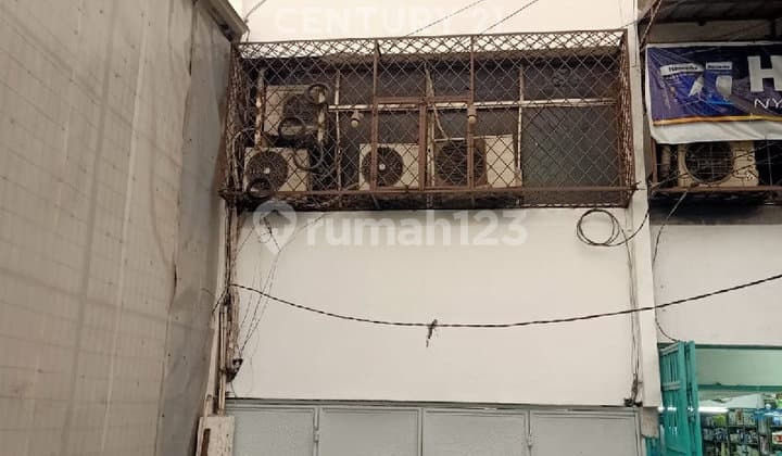 Ruko 3 Lantai Cocok untuk Kantor dan Usaha di Teluk Gong Jakarta