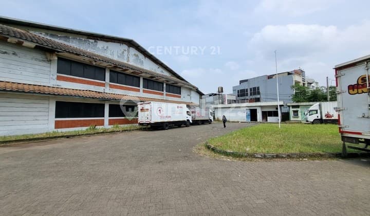 Gudang di Jalan Mayor Oking Cibinong Bogor