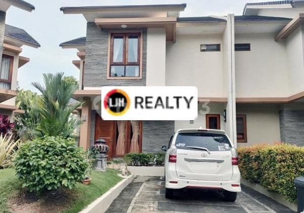 For Rent: Luxurious 2-Story Lush House in Villa Panbil