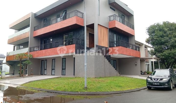 Rumah Mewah dan Baru 3 Lt Siap Huni Disutera Feronia Park