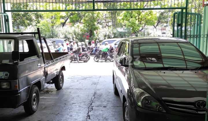 Zero Business House Jalan Arif Rahman Hakim