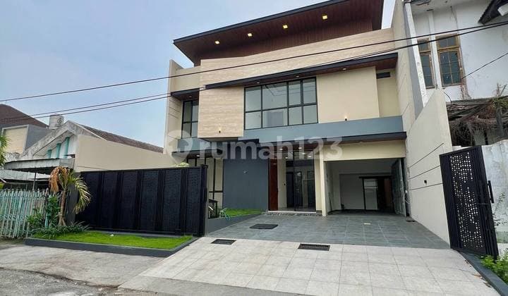 Luxurious New House in Kertajaya Indah Timur 2 Floors Flood-Free
