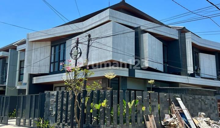 Modern Minimalist New House in Manyar Indah with Bonus Corner Lot Type