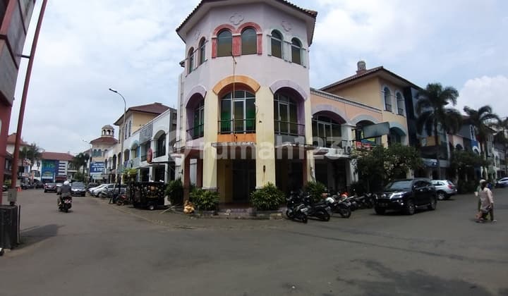 Ruko Hoek 3 Lantai Metro Indah Mall