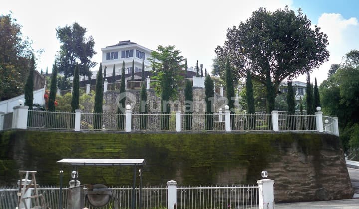 Hotel, Retreat, Venue With Amazing Views di Jalan Kolonel Masturi, Lembang