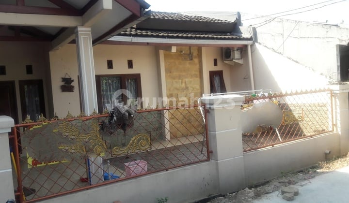 Rumah siap huni murah di Ciledug dekat pusat bisnis