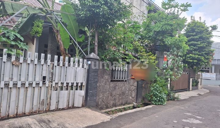 Rumah siap huni dep kehutanan karang tengah dekat meruya