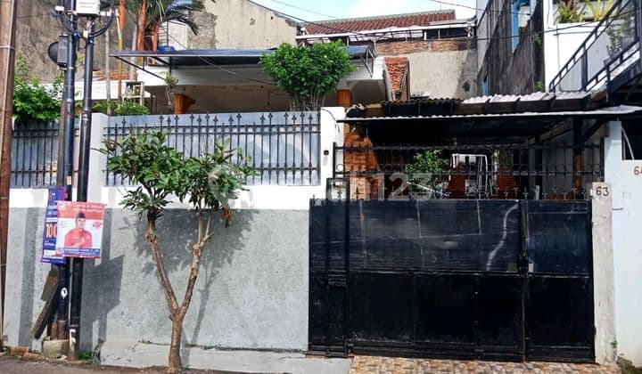 Rumah Siap Huni Di Kebayoran Lama Tanah Kusir Dekat Krl Kebayoran Lama