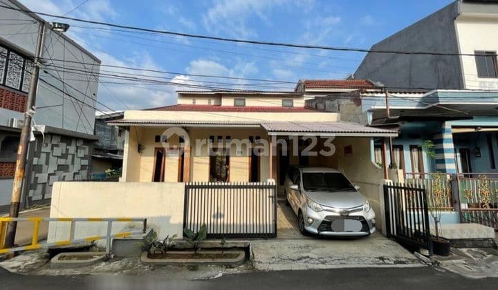 Rumah 2 Lantai Siap Huni Di Serpong Dekat Graha Raya & Alam Sutera