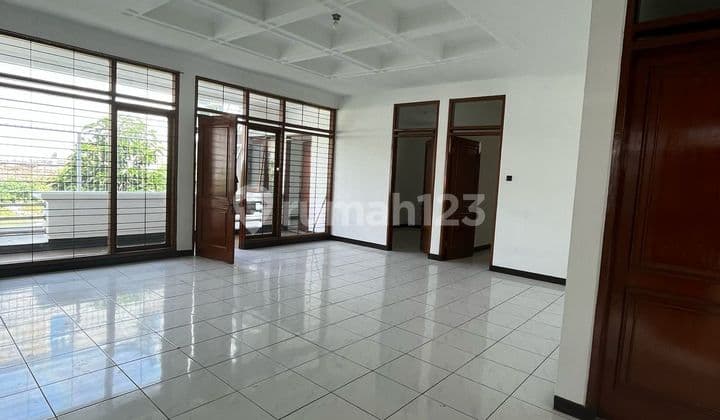 Rumah Tua Cocok Dibangun Ulang Jadi Kosan Sayap Pasteur Bandung