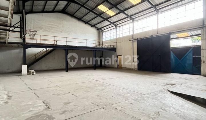 Jarang Ada Ruko Sekaligus Gudang Mainroad Pungkur Bandung