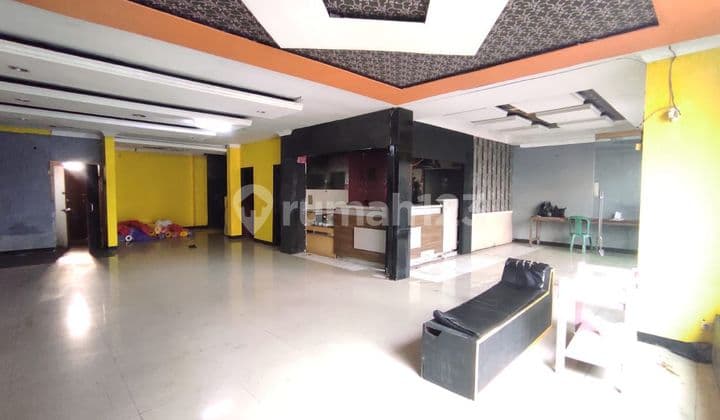 Ruko Cocok Untuk Cafe atau Kantor di Jl Sederhana Sayap Sukajadi