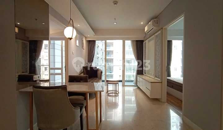 Apartemen Fully Furnished 2 Bedroom Landmark Residence