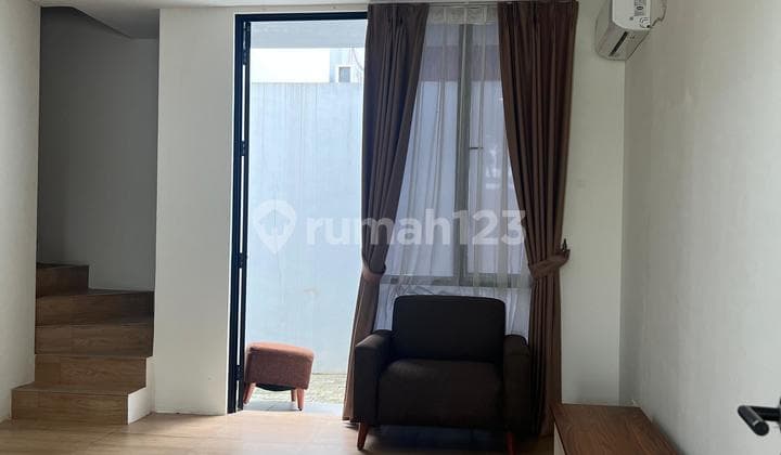 Rumah Bagus dan Terawat di Cendana Parc Tangerang Lokasi Bagus