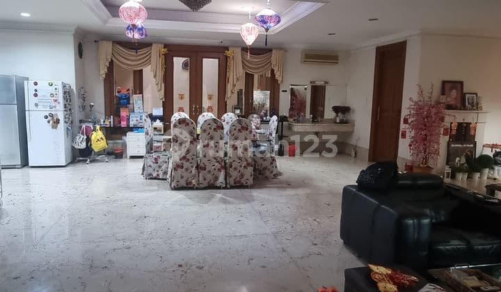 Luxury House in Puri Indah West Jakarta Strategic Location Negotiable