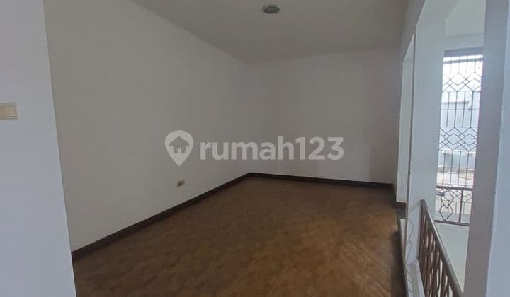 Rumah 2 Lantai Siap Huni di Kosambi Baru Jakarta Barat Lokasi Strategis
