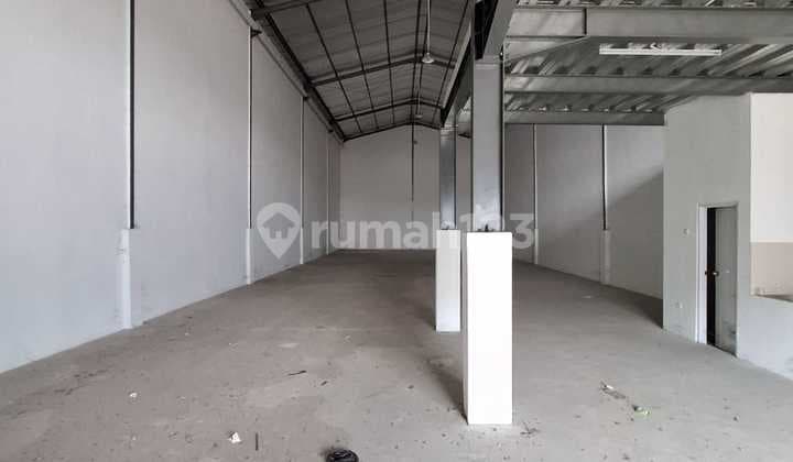 Gudang Mezanine di Pergudangan Angakasa The Airport City