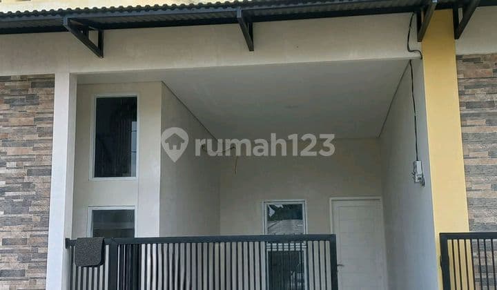 Minimalist New House in Duri Kosambi, West Jakarta