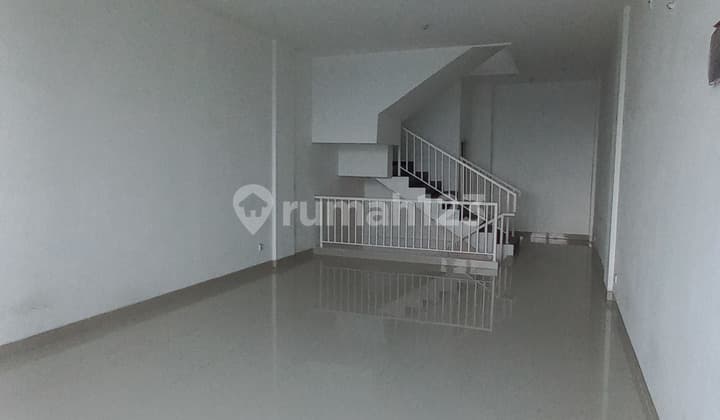 Disewakan Ruko Hadap Jalan Raya Hasyim Ashari Pinang Tangerang