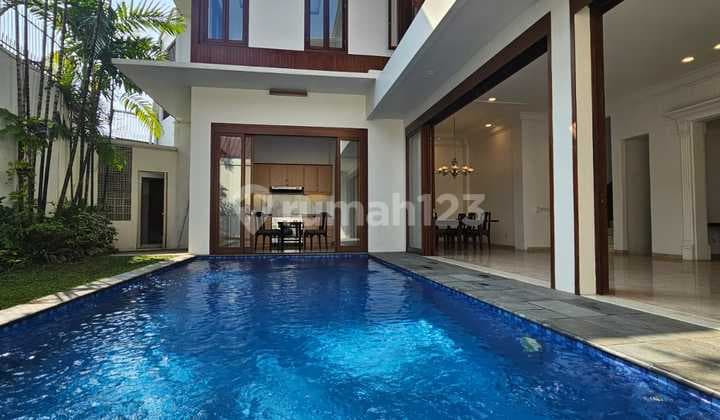 For Sale Tropical House In Exclusive Cluster, Bintaro Sector 9