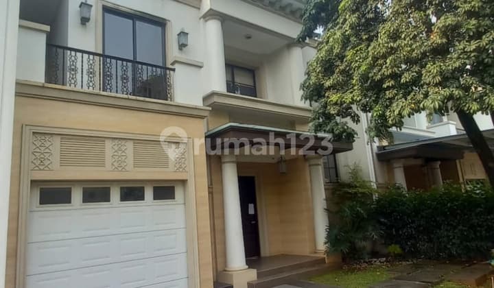 Dijual Rumah 5 Kamar Ada Pool Luas 200M2 di Cluster Jadeite Bsd City