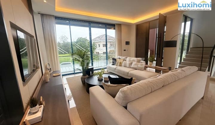 Dijual Rumah Baru 3 Lantai Design Modern View Mountain di Rancamaya Golf Estate