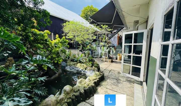 DiJual Cepat Rumah Bangunan 2 Lt dengan Kost2an di Jalan Utama Tegal Parang Utara, Mampang Prapatan