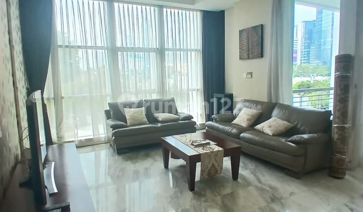 Dijual Apartemen The Peak Sudirman 3 Bedroom Size 159m2 With Balcony, Private Lift, Furnish