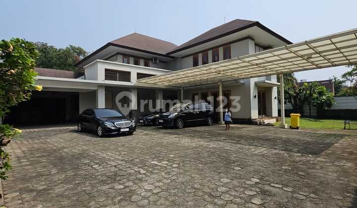 Dijual Rumah 2 lantai di Cilandak dekat Gereja Stefanus