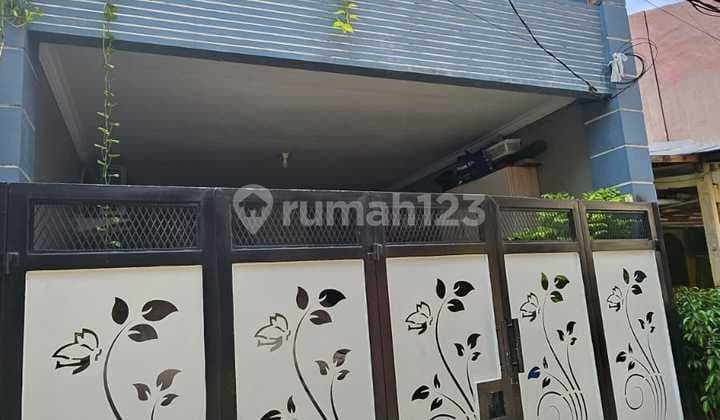 Rumah Siap Huni Nego SHM di Komplek Abadi Duren Sawit Jakarta Timur