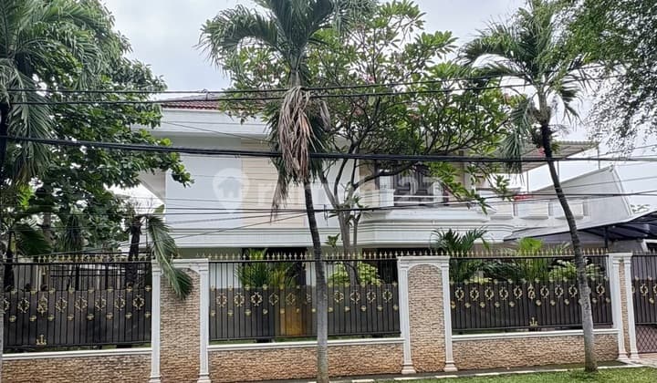 Rumah Bagus Nego Shm Komplek Abadi Mewah Siap Huni