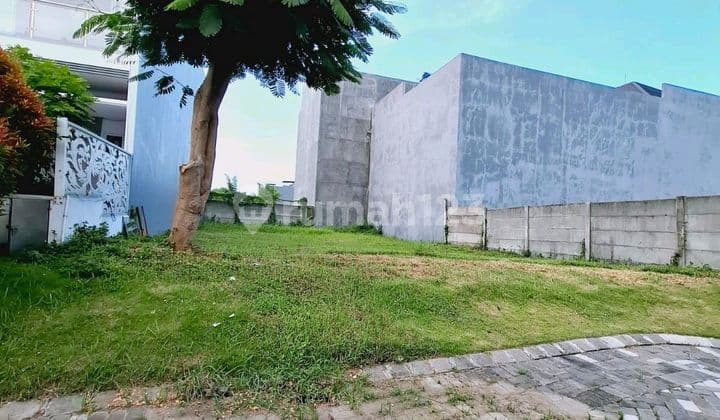 *Kavling Tanah Kotak di Pakuwon City*