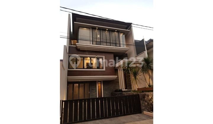 For Sale Modern Minimalist Style 3-Story House in Araya 2