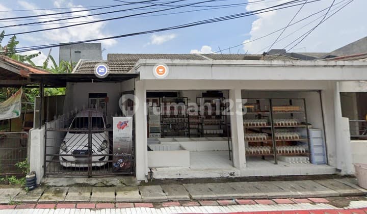 Dijual Rumah Siap Huni 1 Lantai Lokasi Bagus di Semolowaru Timur