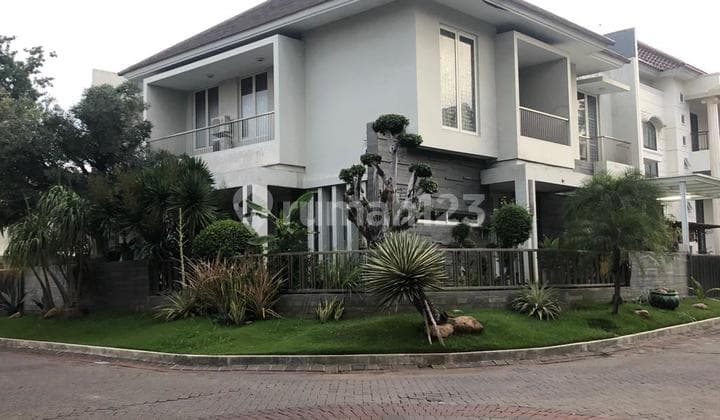 For Sale: 2.5-Story Ready-to-Occupy Hook House in Pakuwon City