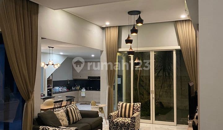 Dijual Rumah Minimalis Mewah 2 Lantai di Dharmahusada Utara