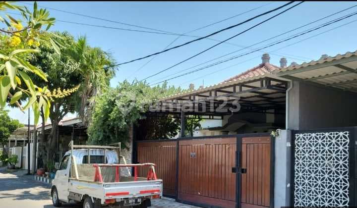 Dijual Cepat Rumah Terawat 1 Lantai di Perum Ykp Rungkut