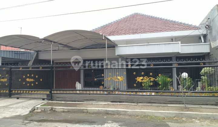 Rumah Siap Huni Terawat di Kertajaya Indah, Dekat Galaxy Mall