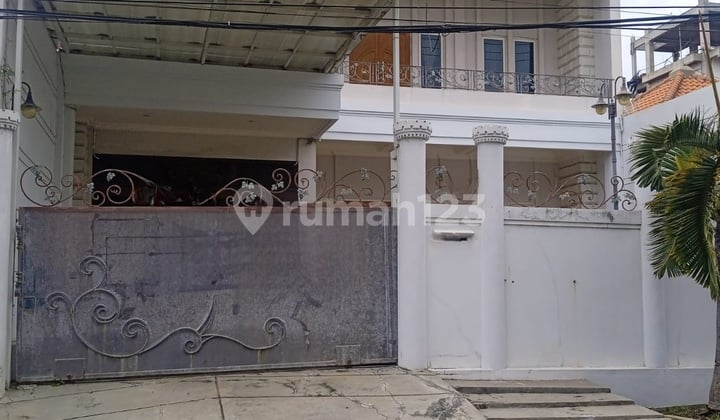 Manyar Rejo, Rumah Siap Huni Tengah Kota 2 LT, Strategis, Best Deal