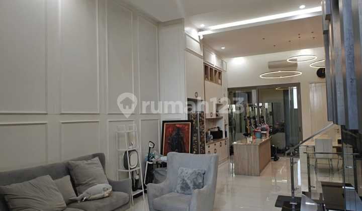 Pakuwon Indah 2,5 LT Bagus Siap Huni