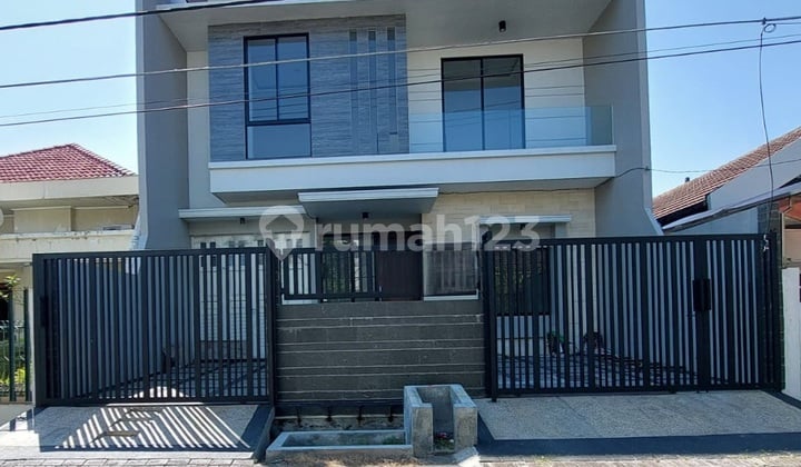 New Gres Minimalis 2 Lt Siap Huni Manyar Kertoadi