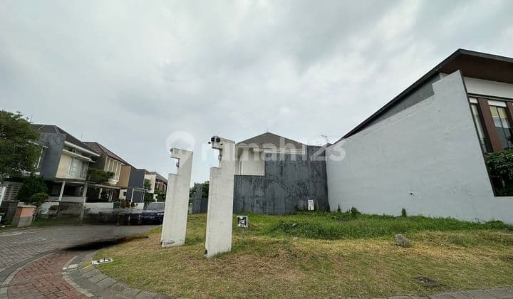 Hook Land Kertajaya Regency (RARE)