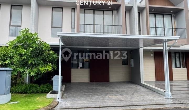 Rumah Siap Huni di di Summarecon Mutiara Cluster Green Crystal